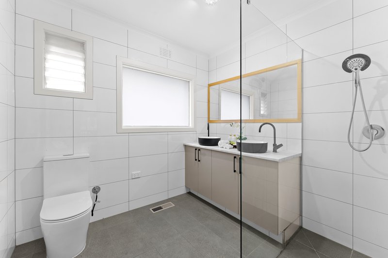 Photo - 46 Elder Street, Clarinda VIC 3169 - Image 9