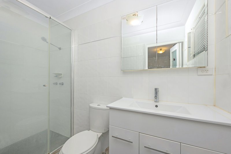 Photo - 46 Eliza Street, Kelso QLD 4815 - Image 6