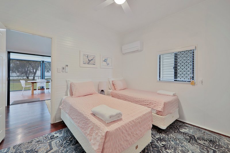 Photo - 46 Esplanade , Woodgate QLD 4660 - Image 18