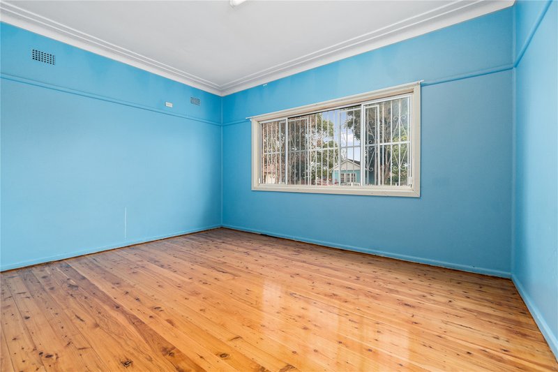 Photo - 46 Eurabbie Street, Cabramatta NSW 2166 - Image 5