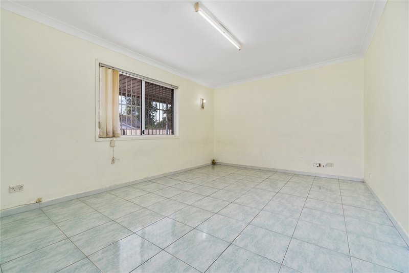 Photo - 46 Eurabbie Street, Cabramatta NSW 2166 - Image 7