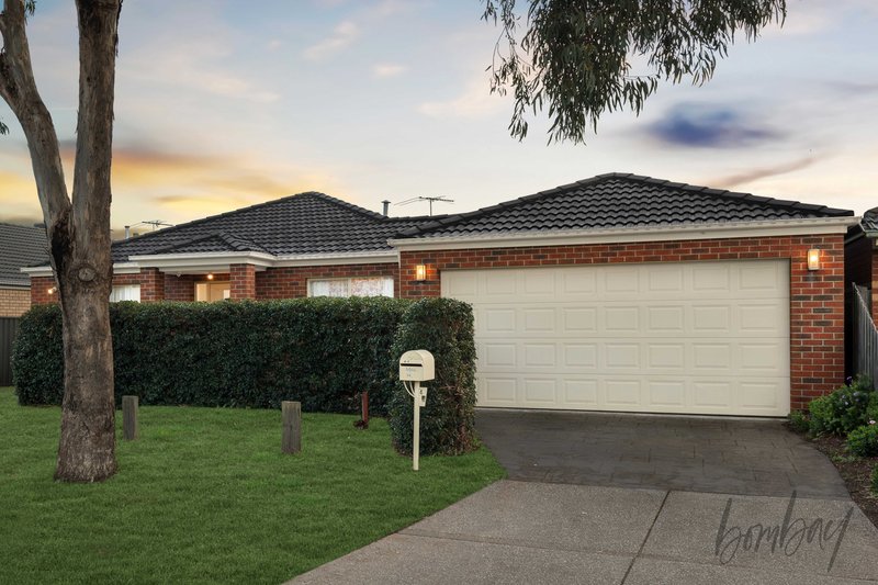 Photo - 46 Exmouth Road, Craigieburn VIC 3064 - Image 2