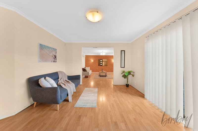 Photo - 46 Exmouth Road, Craigieburn VIC 3064 - Image 12
