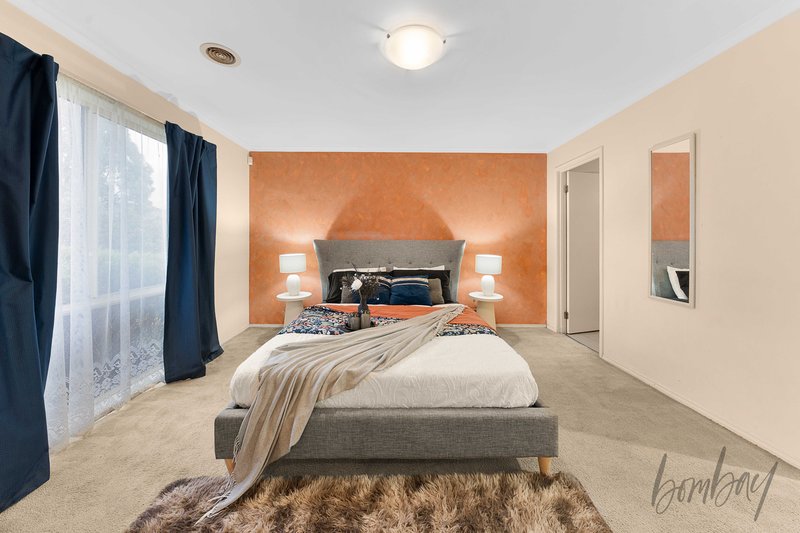 Photo - 46 Exmouth Road, Craigieburn VIC 3064 - Image 14