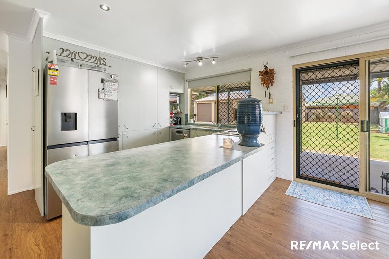 Photo - 46 Fernleigh Avenue, Andergrove QLD 4740 - Image 4