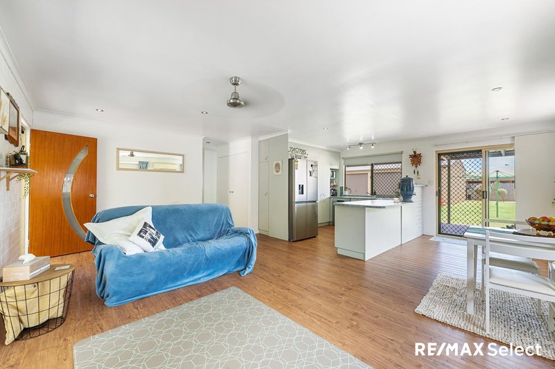 Photo - 46 Fernleigh Avenue, Andergrove QLD 4740 - Image 7