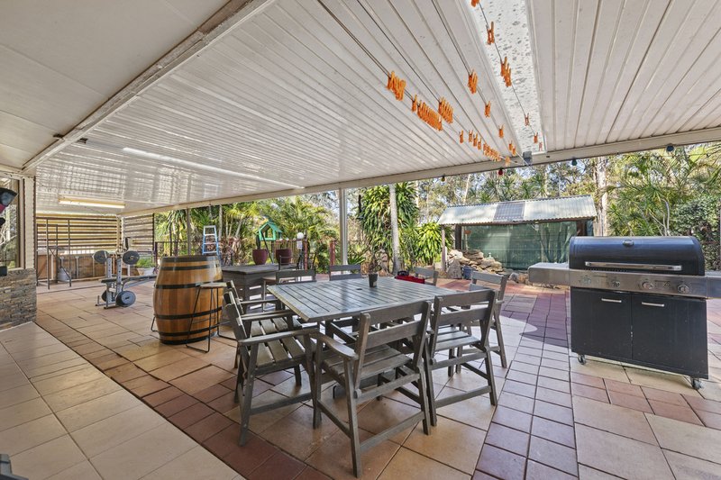 Photo - 46 Fiona Street, Bellbird Park QLD 4300 - Image 8