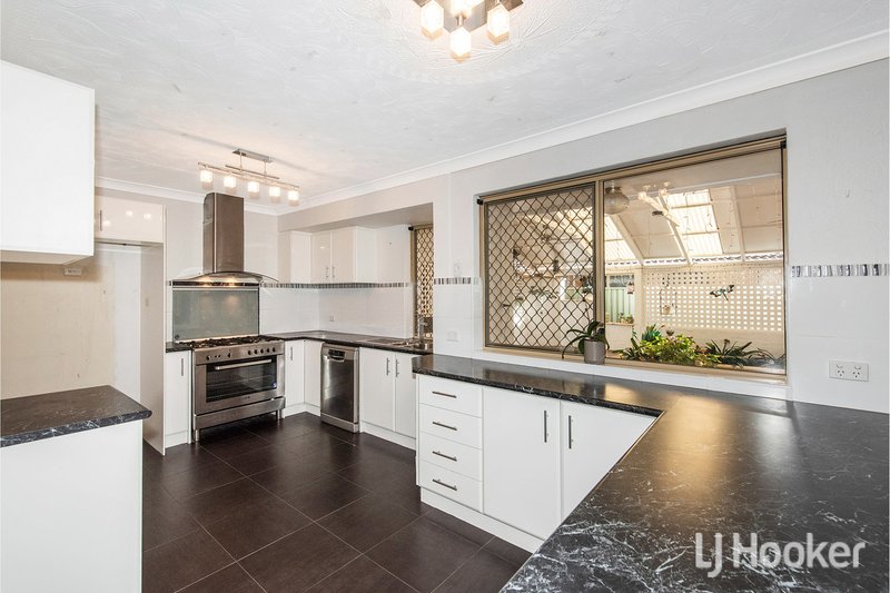 Photo - 46 Forest Crescent, Thornlie WA 6108 - Image 7