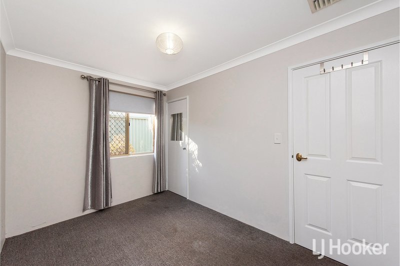 Photo - 46 Forest Crescent, Thornlie WA 6108 - Image 20