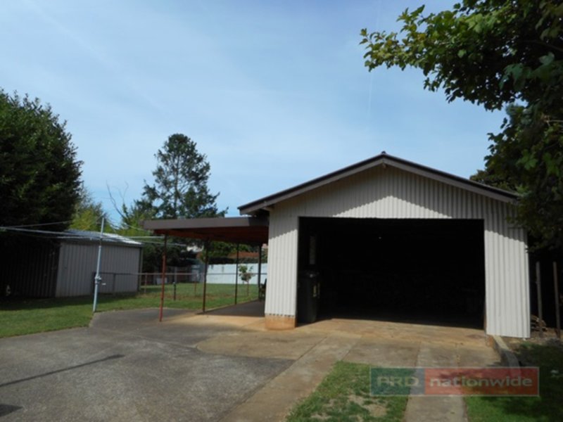 Photo - 46 Forest Road, Batlow NSW 2730 - Image 3