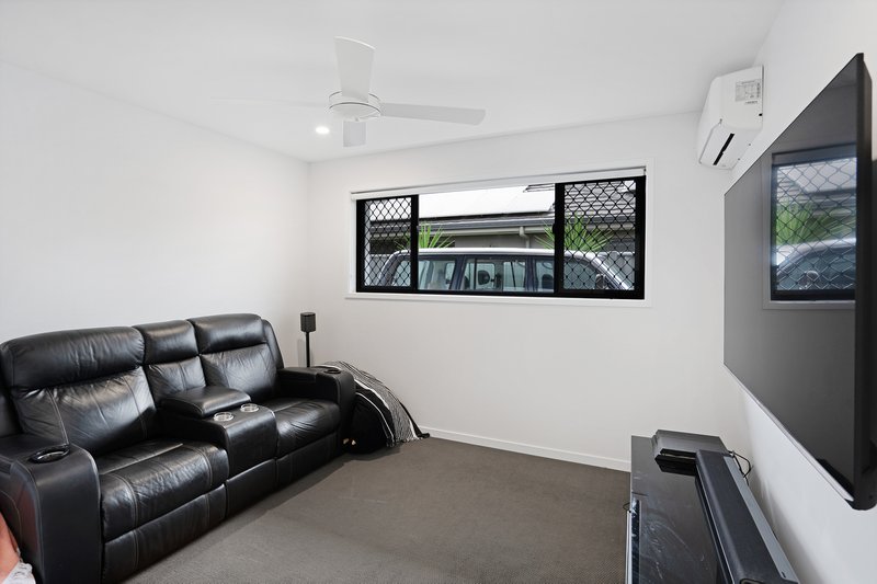 Photo - 46 Foxtail Crescent, Banksia Beach QLD 4507 - Image 8