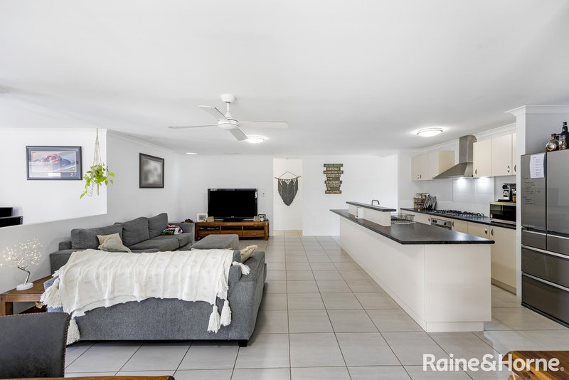 Photo - 46 Gardiner Street, Burekup WA 6227 - Image 12