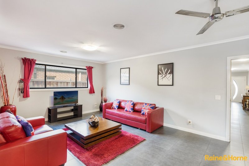 Photo - 46 George Street, Taylors Hill VIC 3037 - Image 3