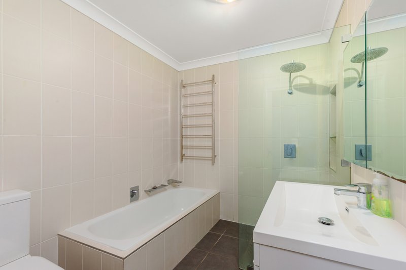 Photo - 46 Gilbert Crescent, Kings Langley NSW 2147 - Image 8