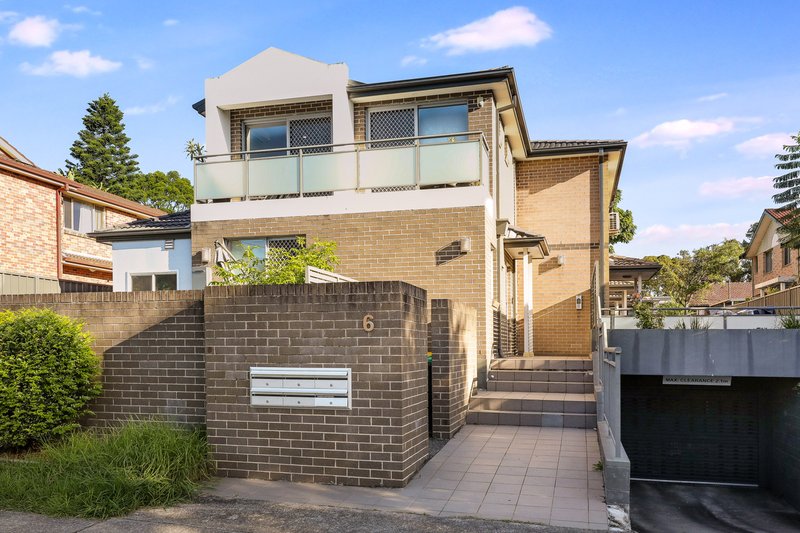 Photo - 4/6 Graham Road, Narwee NSW 2209 - Image 1