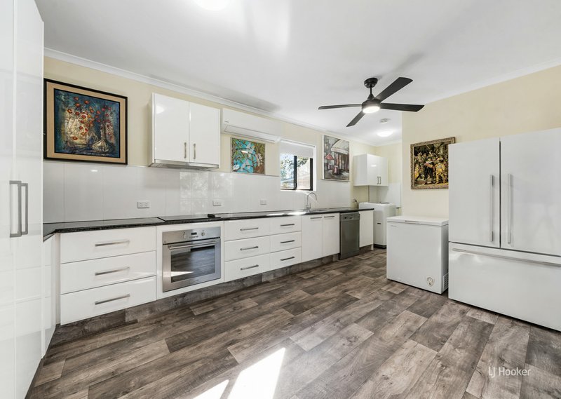 Photo - 46 Griffin Road, Blackbutt QLD 4314 - Image 8