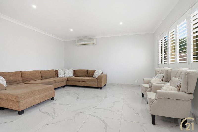 Photo - 46 Hackett Road, Abbotsbury NSW 2176 - Image 7