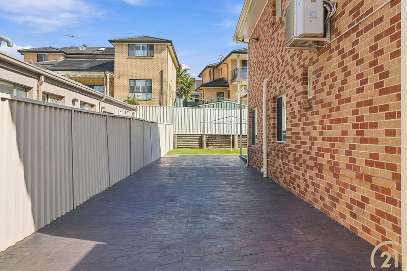 Photo - 46 Hackett Road, Abbotsbury NSW 2176 - Image 22