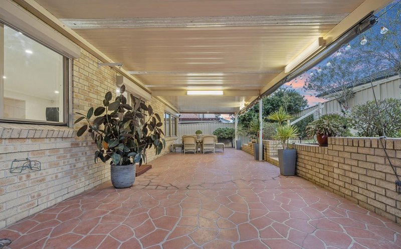 Photo - 46 Harraden Drive, West Hoxton NSW 2171 - Image 12