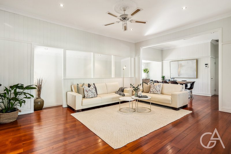 Photo - 46 Hawthorn Terrace, Red Hill QLD 4059 - Image 3