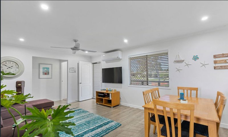 Photo - 46 Hayworth Street, Point Vernon QLD 4655 - Image 3