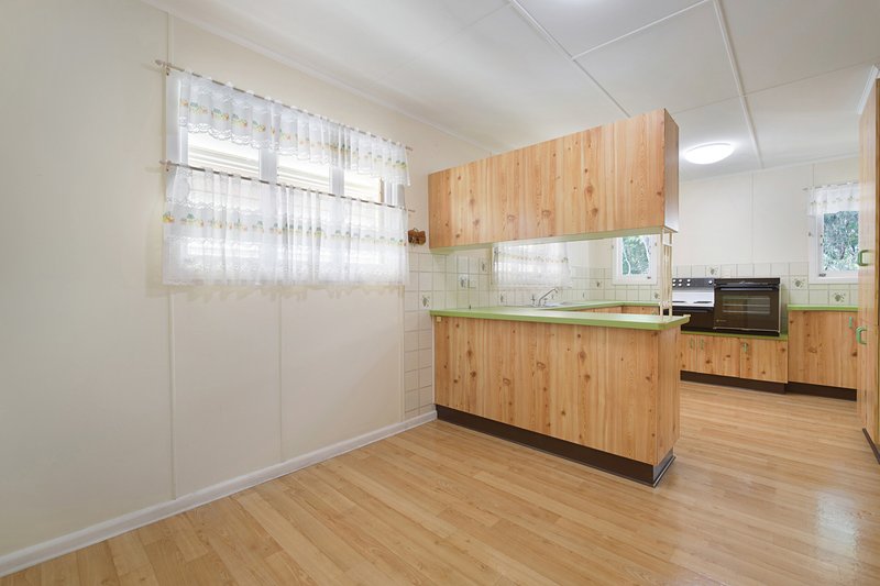 Photo - 46 Higgins Street, West Gladstone QLD 4680 - Image 7