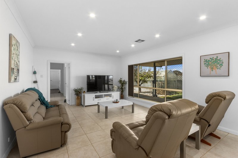 Photo - 46 Highview Grove, Moonta Bay SA 5558 - Image 9