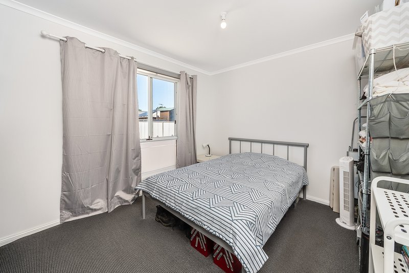 Photo - 4/6 Hindmarsh Road, Murray Bridge SA 5253 - Image 7