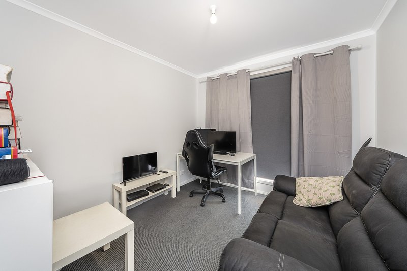 Photo - 4/6 Hindmarsh Road, Murray Bridge SA 5253 - Image 8