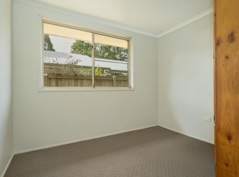 Photo - 46 Hoepper Street, Kearneys Spring QLD 4350 - Image 8