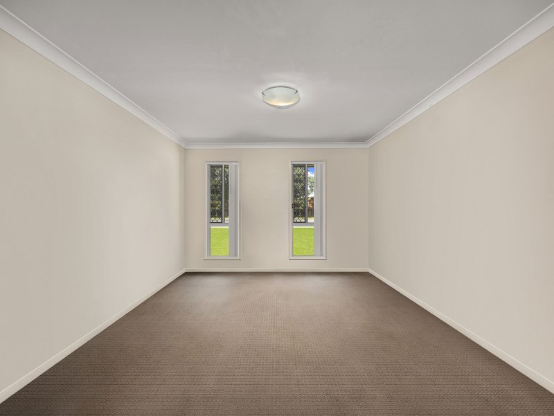 Photo - 46 Honeywood Drive, Fernvale QLD 4306 - Image 11