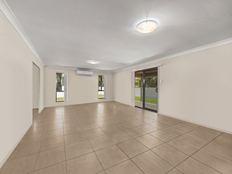 Photo - 46 Honeywood Drive, Fernvale QLD 4306 - Image 12