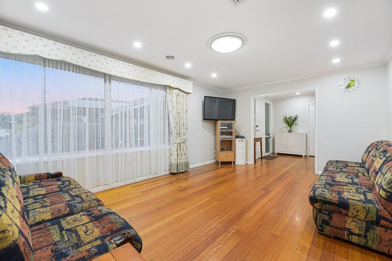 Photo - 46 Hume Road, Springvale South VIC 3172 - Image 6