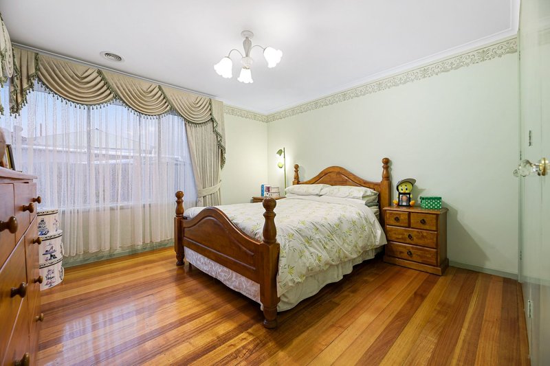 Photo - 46 Hume Road, Springvale South VIC 3172 - Image 9