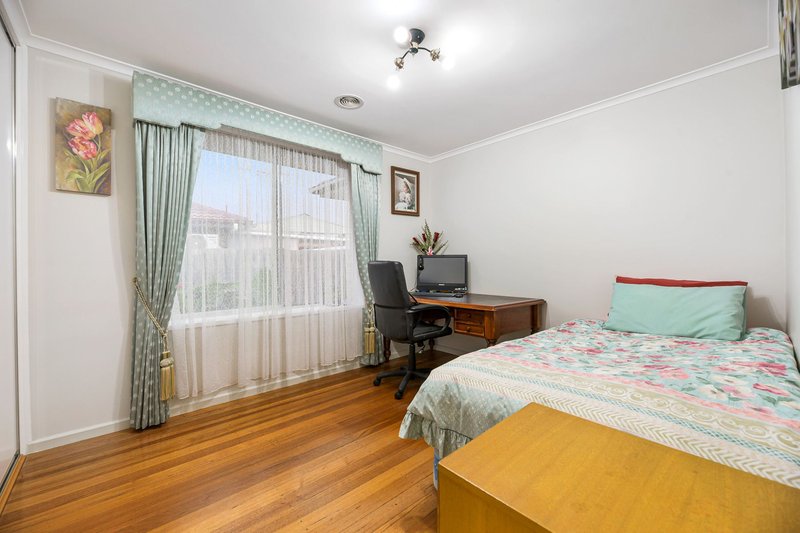 Photo - 46 Hume Road, Springvale South VIC 3172 - Image 10