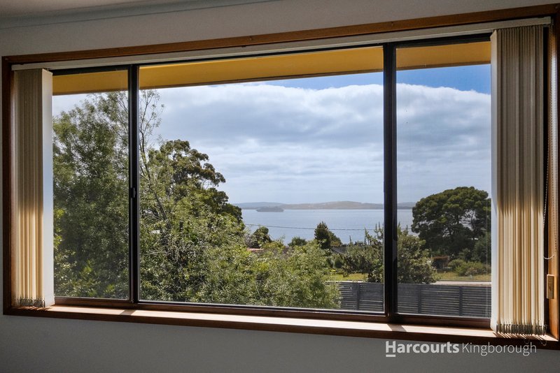 Photo - 46 Illawarra Road, Blackmans Bay TAS 7052 - Image 7