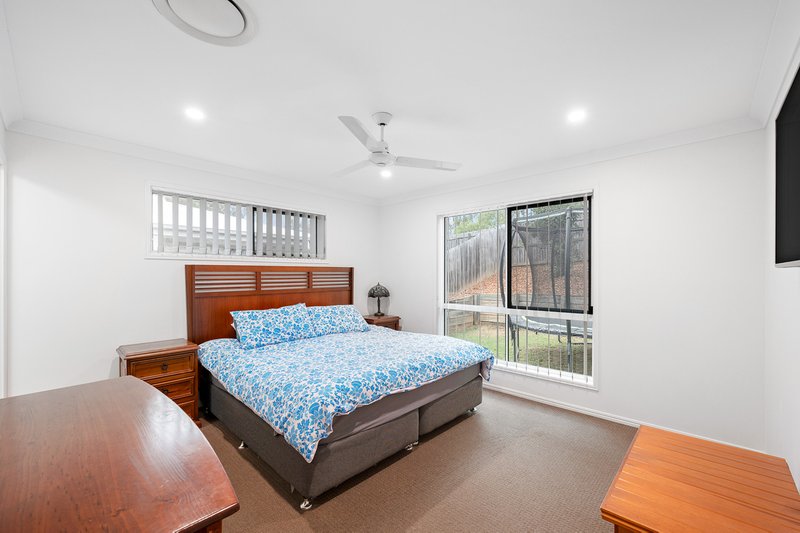 Photo - 46 Iris Road, Kirkwood QLD 4680 - Image 9