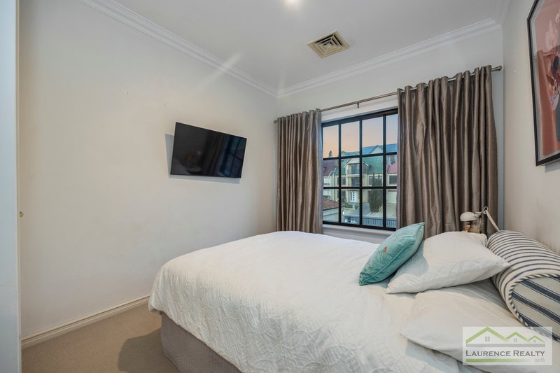 Photo - 4/6 Itea Place, Mindarie WA 6030 - Image 19