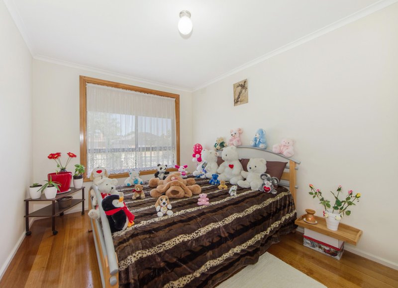 Photo - 46 James Street, St Albans VIC 3021 - Image 7