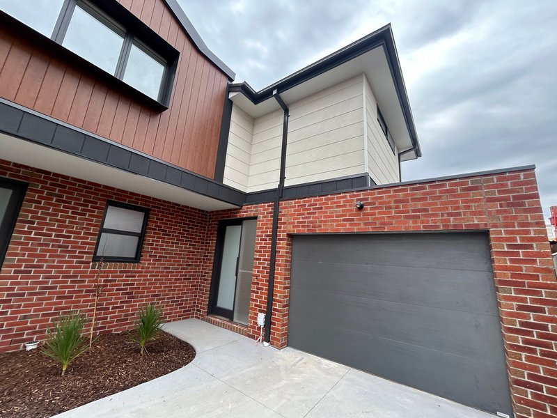 Photo - 4/6 Joffre Street, Reservoir VIC 3073 - Image 1