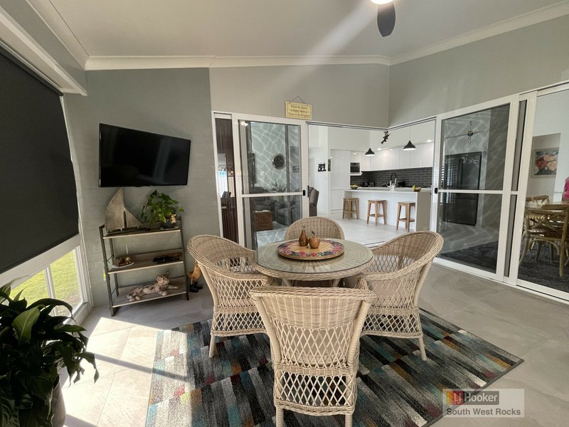 Photo - 46 Keith Andrews Avenue, South West Rocks NSW 2431 - Image 9