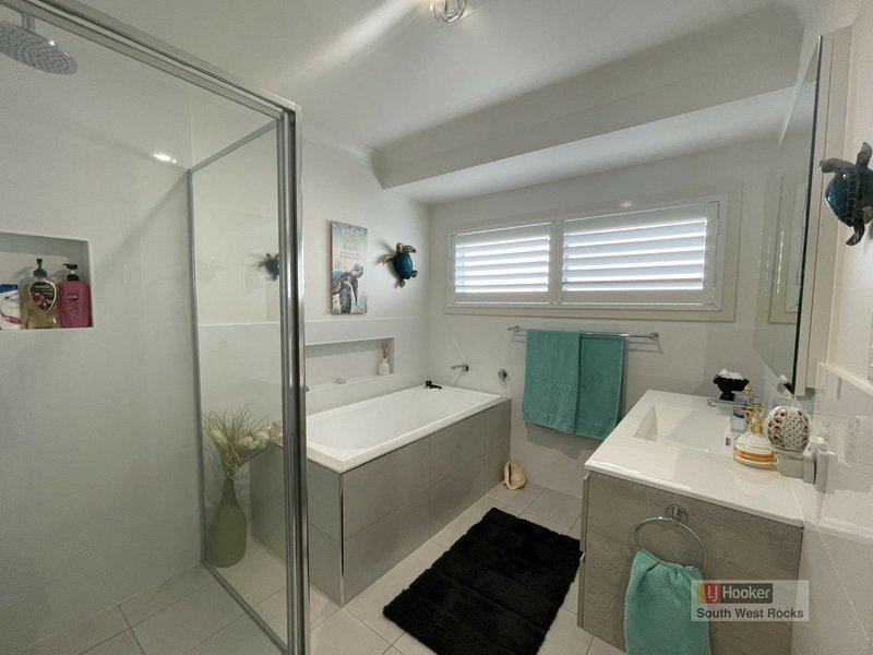 Photo - 46 Keith Andrews Avenue, South West Rocks NSW 2431 - Image 17