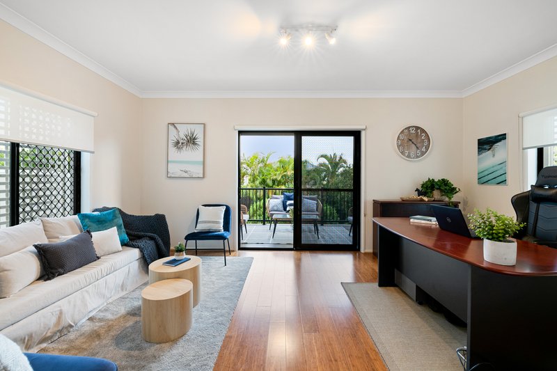 Photo - 46 Kingsley Terrace, Wynnum QLD 4178 - Image 13