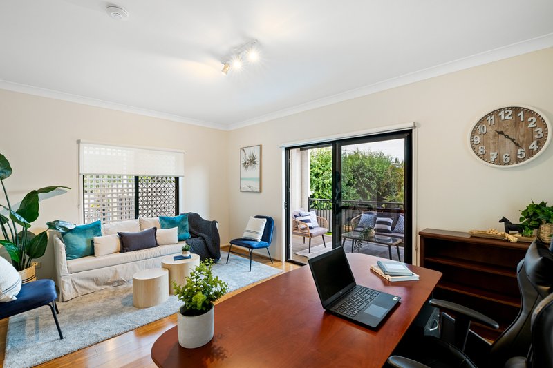 Photo - 46 Kingsley Terrace, Wynnum QLD 4178 - Image 14