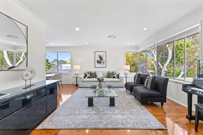 Photo - 46 Kooringal Avenue, Thornleigh NSW 2120 - Image 2