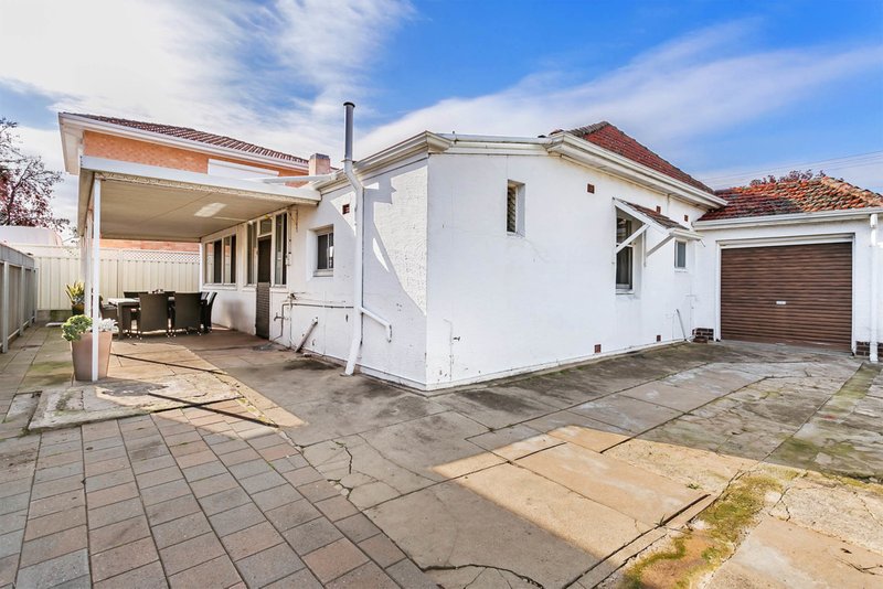 Photo - 46 La Perouse Avenue, Flinders Park SA 5025 - Image 15