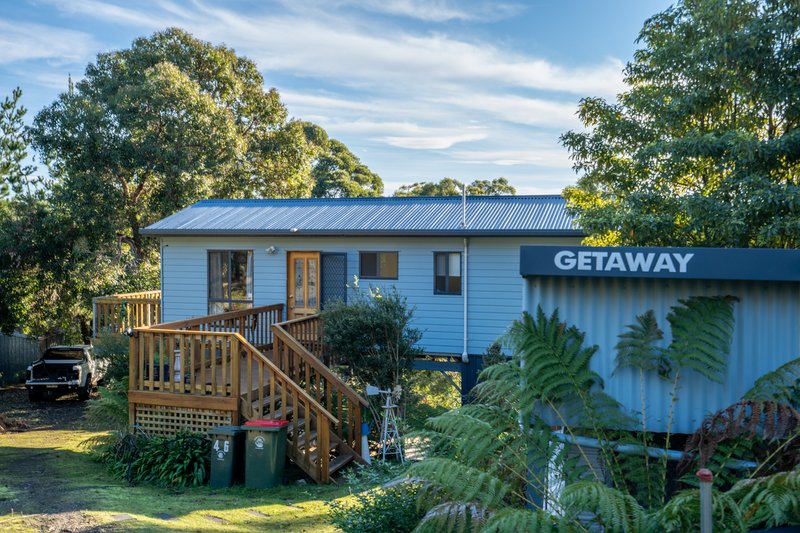 46 Lagoon Road, White Beach TAS 7184