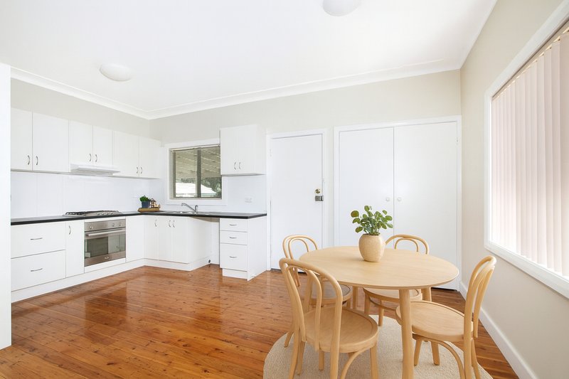 Photo - 46 Lakelands Drive, Dapto NSW 2530 - Image 4