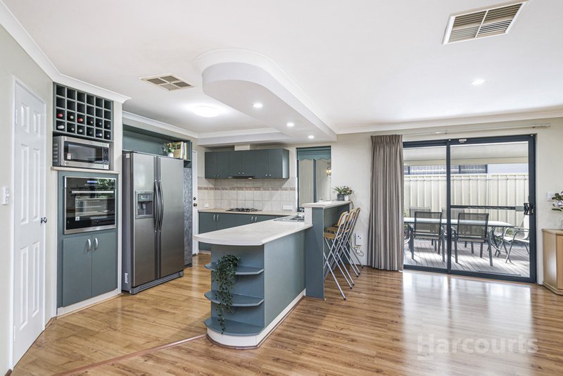 Photo - 46 Langford Boulevard, Madeley WA 6065 - Image 7