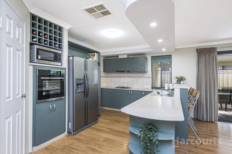 Photo - 46 Langford Boulevard, Madeley WA 6065 - Image 8